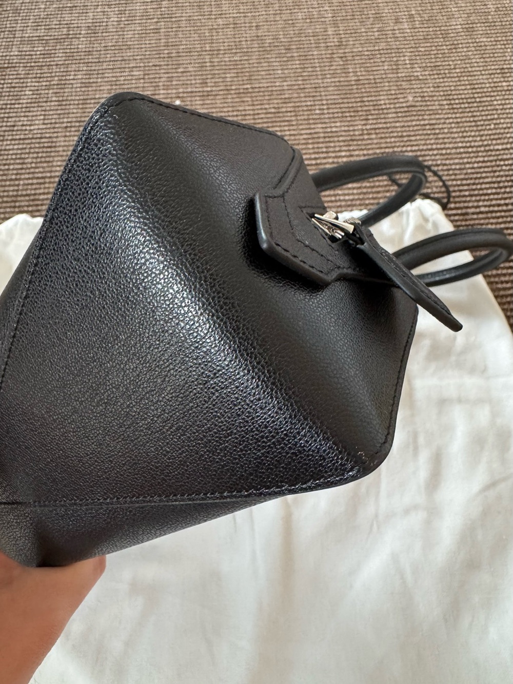 Alaia Black Le Teckel Medium Shoulder Bag MSRP $3050 - Picture 11 of 13